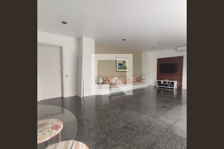 Apartamento à venda com 135m², 3 quartos e 2 vagasÁrea comum - Salão de festas