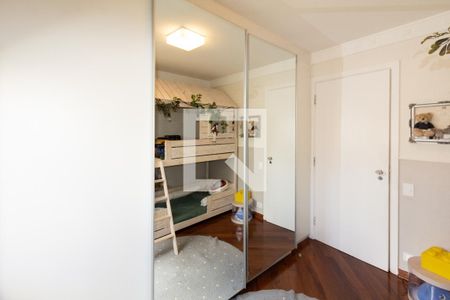 Apartamento à venda com 135m², 3 quartos e 2 vagasQuarto 2