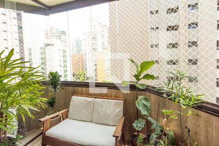 Varanda da Sala de apartamento para alugar com 3 quartos, 135m² em Indianópolis, São Paulo