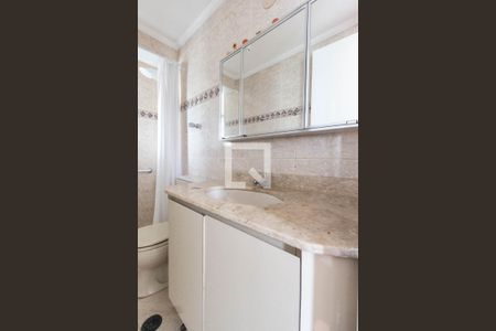 Banheiro de apartamento para alugar com 2 quartos, 60m² em Santana, São Paulo