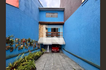 Casa à venda com 132m², 3 quartos e 4 vagas Casa à venda com 132m², 3 quartos e 4 vagasGaragem