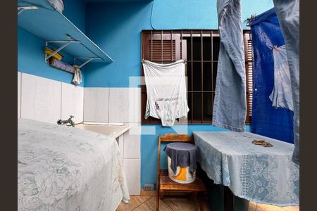 Casa à venda com 132m², 3 quartos e 4 vagas Casa à venda com 132m², 3 quartos e 4 vagasLavanderia