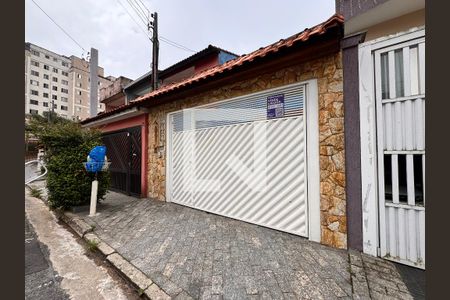 Casa à venda com 132m², 3 quartos e 4 vagas Casa à venda com 132m², 3 quartos e 4 vagasFachada + plaquinha