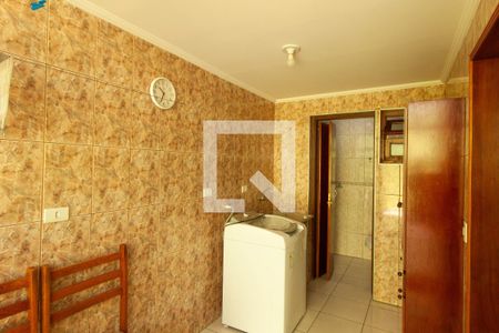 Casa à venda com 108m², 3 quartos e 2 vagasÁrea de Serviço