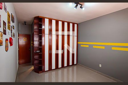 Casa à venda com 212m², 3 quartos e 2 vagas Casa à venda com 212m², 3 quartos e 2 vagasSuíte 2