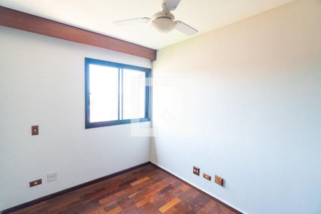 Suite de apartamento à venda com 3 quartos, 90m² em Chácara Inglesa, São Paulo