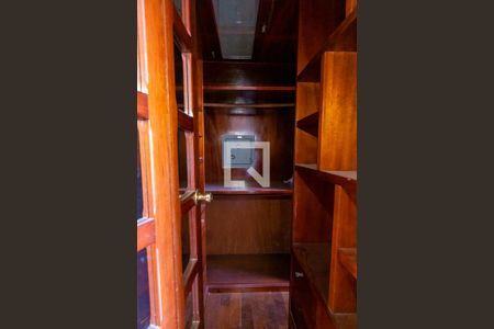 Apartamento à venda com 90m², 3 quartos e 2 vagasCloset da Suite