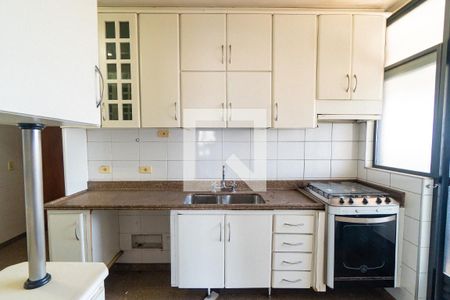 Apartamento à venda com 90m², 3 quartos e 2 vagasCozinha