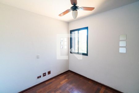 Apartamento à venda com 90m², 3 quartos e 2 vagasQuarto 2
