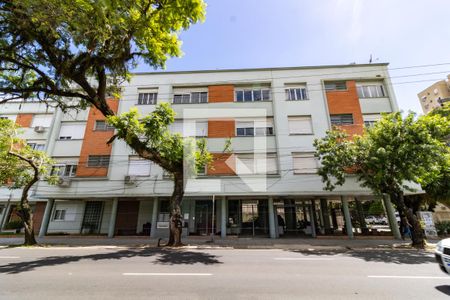 Apartamento à venda com 86m², 3 quartos e 1 vaga Apartamento à venda com 86m², 3 quartos e 1 vagaFachada