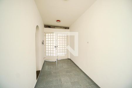 Casa à venda com 181m², 3 quartos e 3 vagasHall de entrada