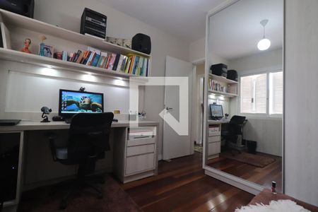 Casa à venda com 204m², 4 quartos e 2 vagasQuarto 3