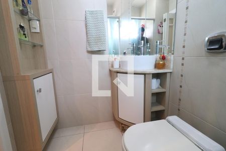 Casa à venda com 204m², 4 quartos e 2 vagasBanheiro 2