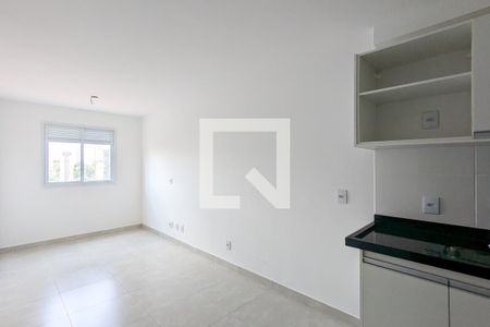 Sala de apartamento à venda com 2 quartos, 42m² em Jardim Monte Azul, São Paulo
