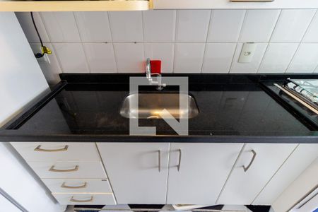 Apartamento para alugar com 50m², 2 quartos e 1 vagaDetalhe - Cozinha