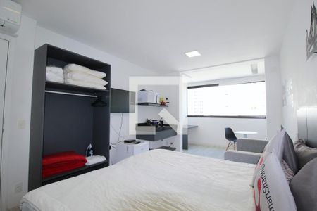 Sala/Quarto de kitnet/studio à venda com 1 quarto, 28m² em Vila Olímpia, São Paulo