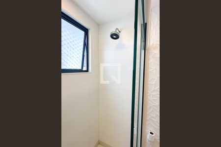 Apartamento à venda com 214m², 4 quartos e 2 vagasBanheiro 01