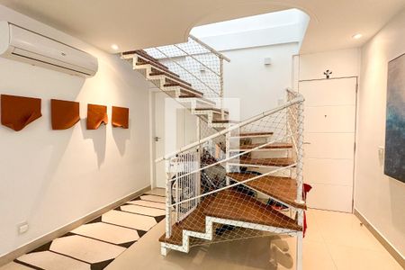 Apartamento à venda com 214m², 4 quartos e 2 vagasSala 02