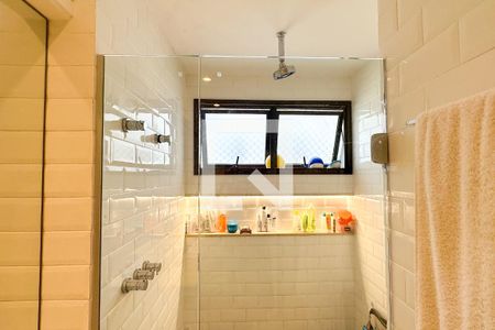 Apartamento à venda com 214m², 4 quartos e 2 vagasSuíte