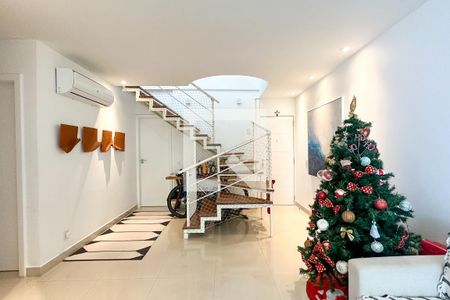 Apartamento à venda com 214m², 4 quartos e 2 vagasSala 02