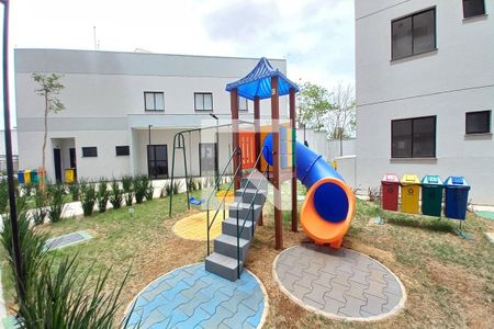 Apartamento para alugar com 37m², 2 quartos e sem vagaÁrea comum - Playground
