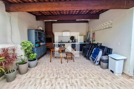 Casa de condomínio à venda com 114m², 2 quartos e 1 vagaÁrea comum - Churrasqueira