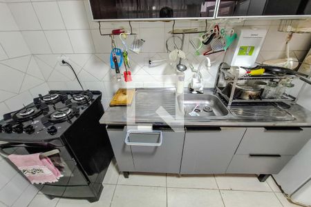 Casa de condomínio à venda com 114m², 2 quartos e 1 vagacozinha