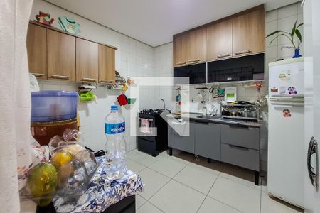 Casa de condomínio à venda com 114m², 2 quartos e 1 vagacozinha