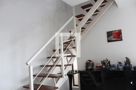 Apartamento à venda com 210m², 4 quartos e 3 vagas Apartamento à venda com 210m², 4 quartos e 3 vagasFoto 01