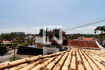 Casa à venda com 350m², 4 quartos e 3 vagasVista da Suíte 2