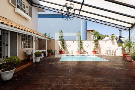 Casa à venda com 350m², 4 quartos e 3 vagasÁrea externa