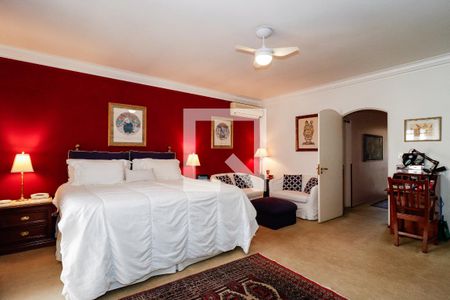 Casa à venda com 350m², 4 quartos e 3 vagasSuíte 1