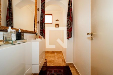 Casa à venda com 350m², 4 quartos e 3 vagasLavabo