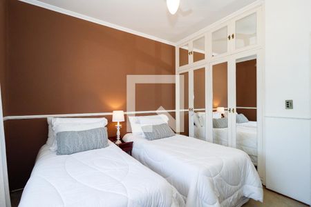 Casa à venda com 350m², 4 quartos e 3 vagasSuíte 3