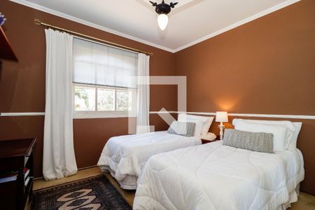 Casa à venda com 350m², 4 quartos e 3 vagasSuíte 3