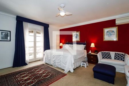 Casa à venda com 350m², 4 quartos e 3 vagasSuíte 1