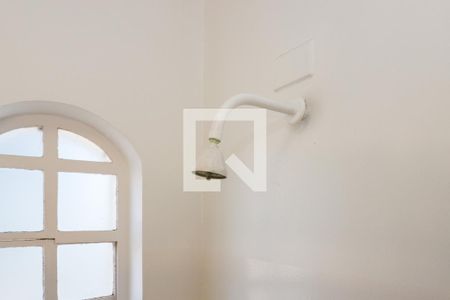 Casa à venda com 350m², 4 quartos e 3 vagasBanheiro da Suíte 2