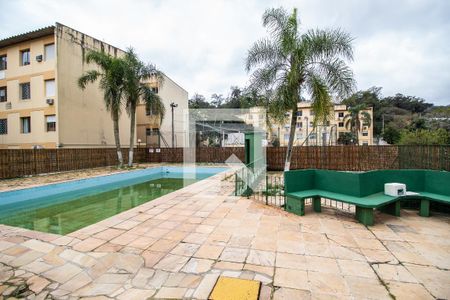 Apartamento à venda com 72m², 2 quartos e sem vagaÁrea comum - Piscina