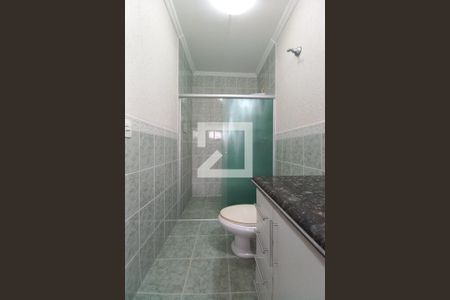 Casa à venda com 234m², 3 quartos e 4 vagas Casa à venda com 234m², 3 quartos e 4 vagasBanheiro da Suíte