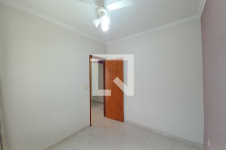 Casa à venda com 234m², 3 quartos e 4 vagas Casa à venda com 234m², 3 quartos e 4 vagasQuarto 1