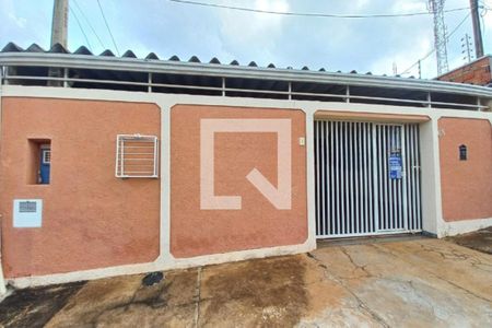 Casa à venda com 211m², 3 quartos e 5 vagas Casa à venda com 211m², 3 quartos e 5 vagasFachada do Prédio