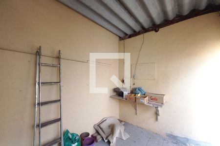 Casa à venda com 211m², 3 quartos e 5 vagas Casa à venda com 211m², 3 quartos e 5 vagasQuarto de Serviço