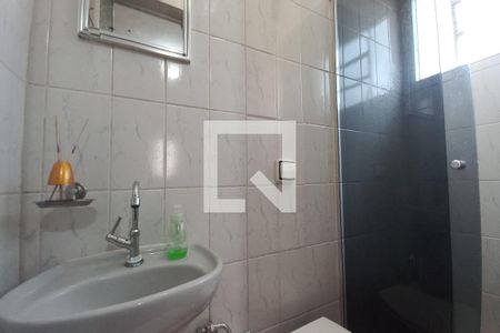 Casa à venda com 211m², 3 quartos e 5 vagas Casa à venda com 211m², 3 quartos e 5 vagasBanheiro da Suíte