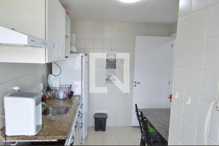 Cozinha de apartamento para alugar com 3 quartos, 87m² em Jacarepaguá, Rio de Janeiro