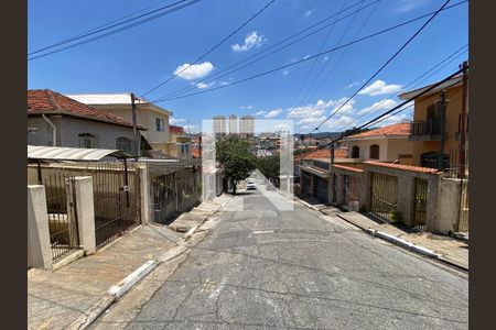 Casa de condomínio para alugar com 85m², 2 quartos e 2 vagas Casa de condomínio para alugar com 85m², 2 quartos e 2 vagasVista da Rua