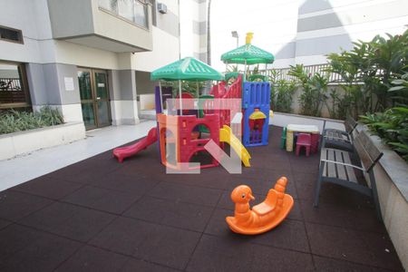 Apartamento para alugar com 57m², 2 quartos e 1 vaga Apartamento para alugar com 57m², 2 quartos e 1 vagaÁrea Comum - Playground