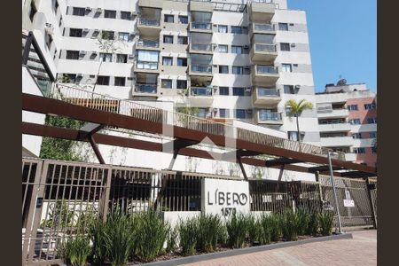 Apartamento para alugar com 57m², 2 quartos e 1 vaga Apartamento para alugar com 57m², 2 quartos e 1 vagaFachada