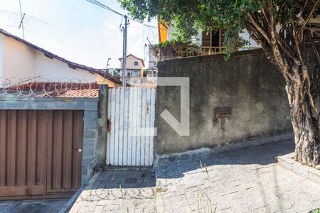 Studio à venda com 80m², 2 quartos e sem vaga Studio à venda com 80m², 2 quartos e sem vagaFachada