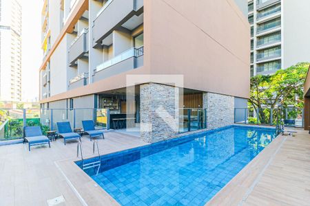 Studio à venda com 25m², 1 quarto e sem vaga Studio à venda com 25m², 1 quarto e sem vagaÁrea comum - Piscina
