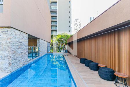 Studio à venda com 25m², 1 quarto e sem vaga Studio à venda com 25m², 1 quarto e sem vagaÁrea comum - Piscina